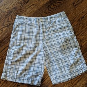 Men's Urban Pipeline Plaid Shorts